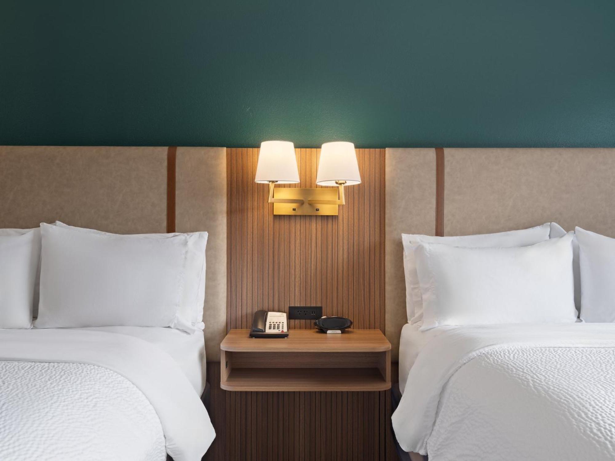 Downtown By Ihg Hotel