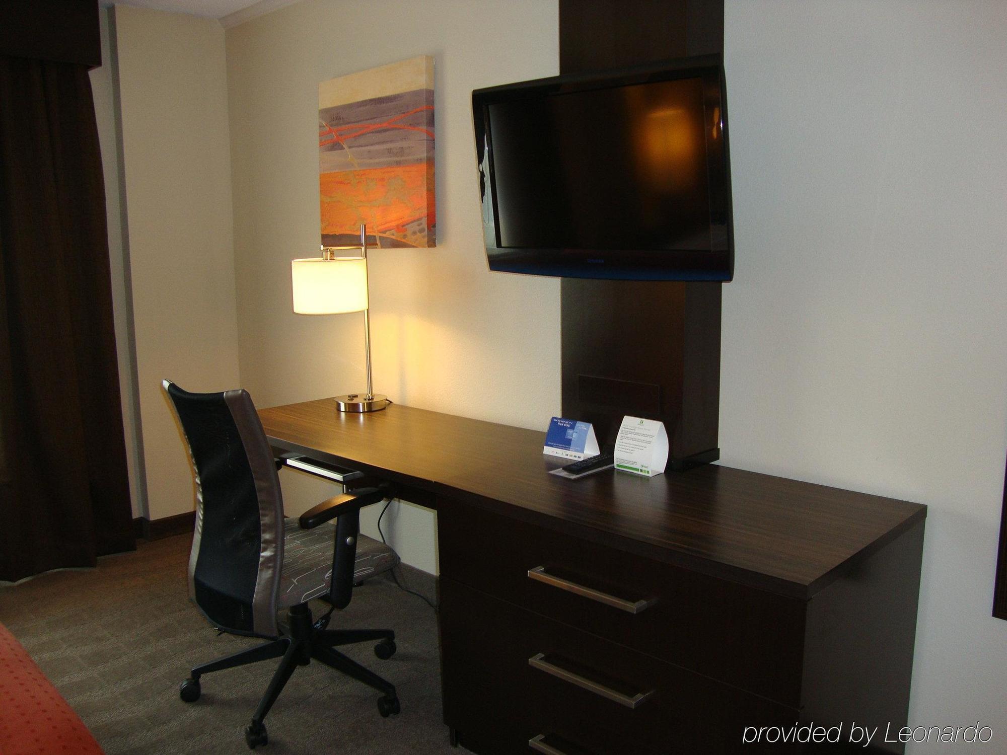 Downtown By Ihg 3* Portsmouth